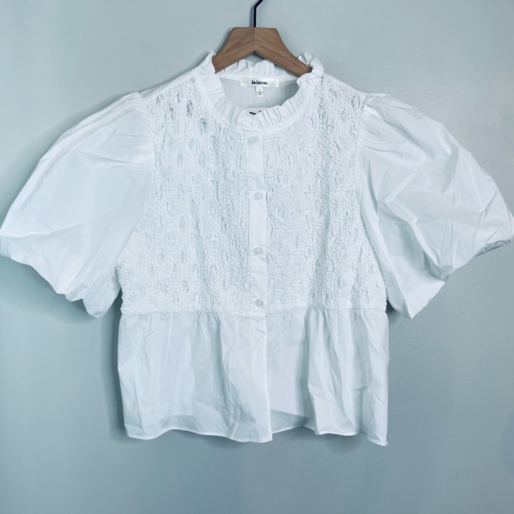 NWT AVARA x La Lavon Ashlee White Puff Sleeve Top